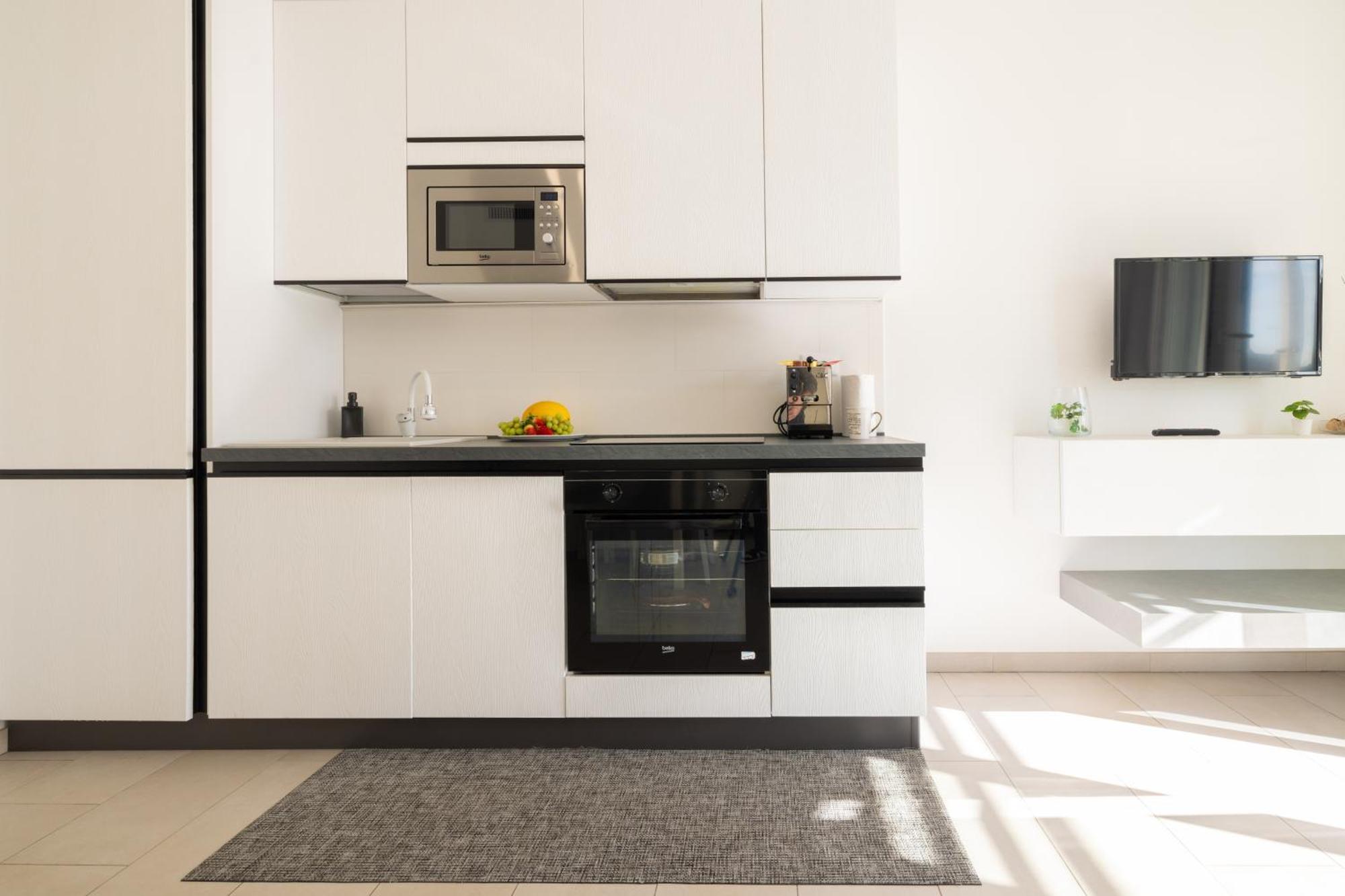 Tramonti Incredibili In Piscina - Apartment8 Con Ac Wifi In Residence 圣玛丽亚巴格诺 外观 照片